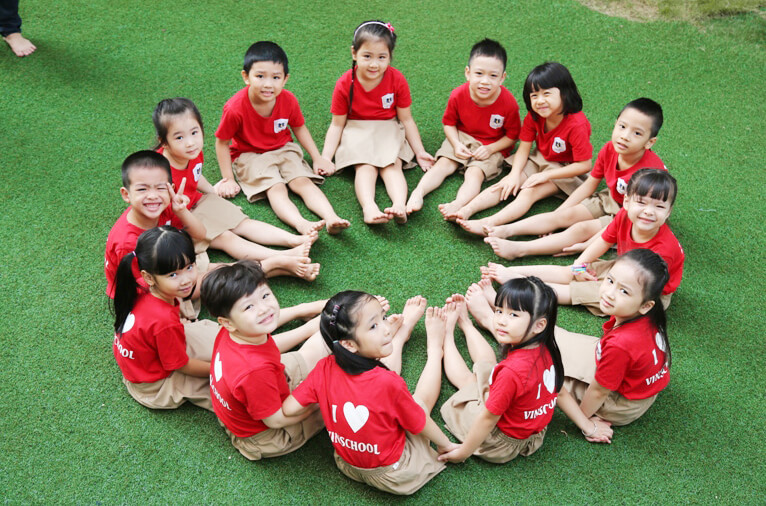 Áo phông đồng phục mầm non vinschool